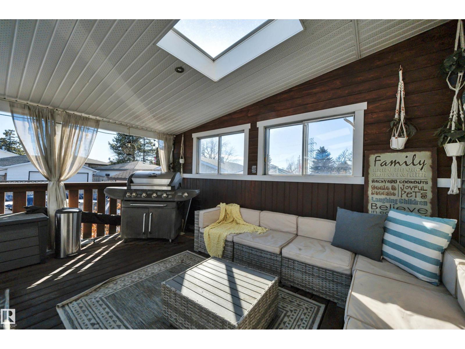 8807 31 Av Nw, Edmonton, Alberta  T6K 3A7 - Photo 62 - E4478323