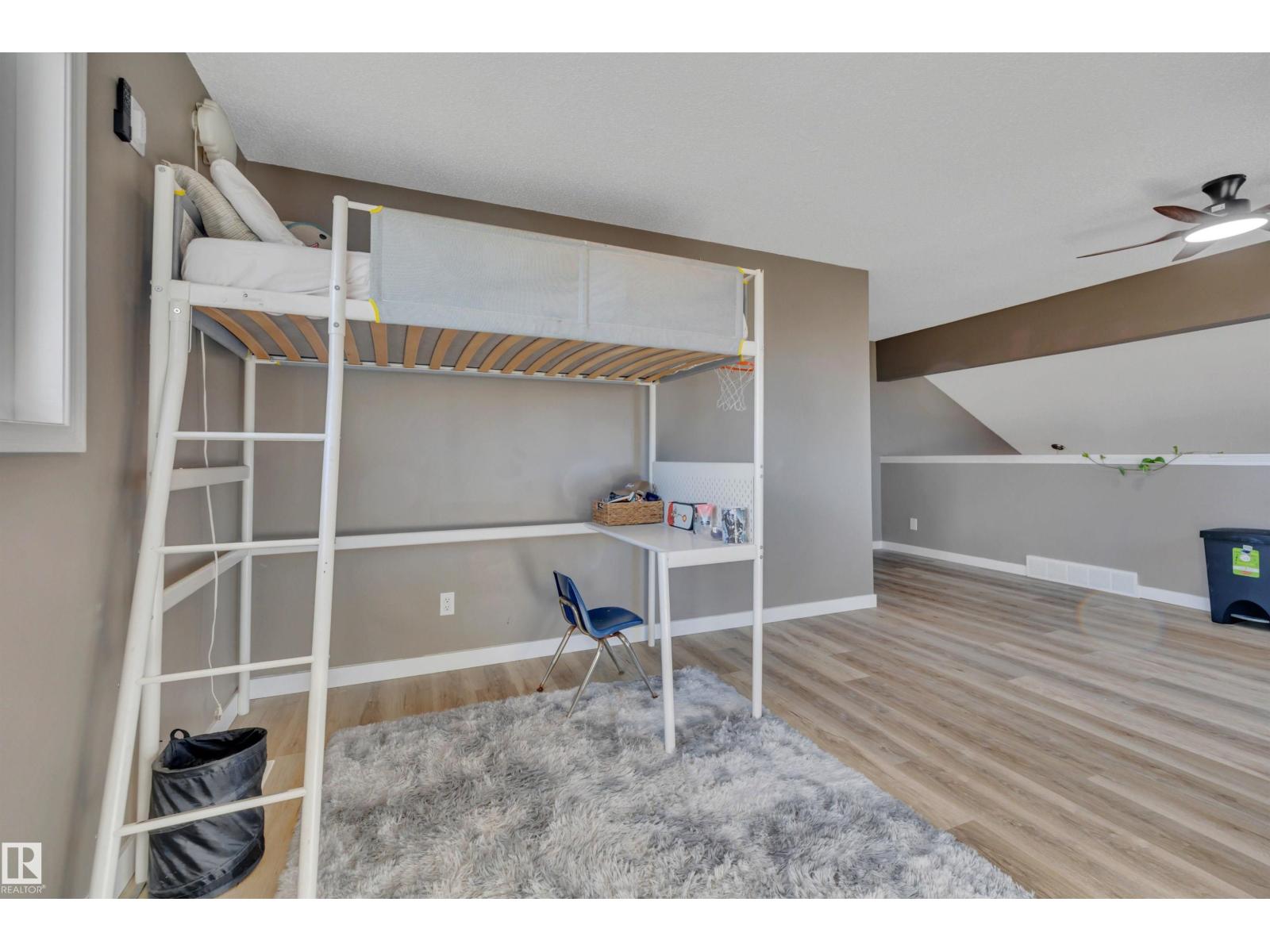 8807 31 Av Nw, Edmonton, Alberta  T6K 3A7 - Photo 40 - E4478323