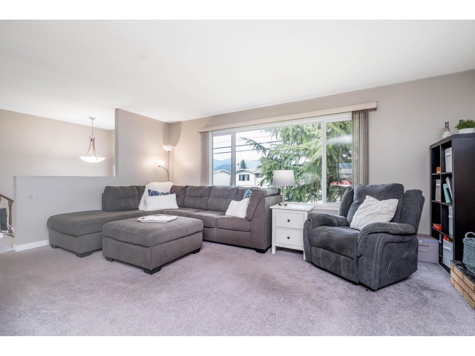 46412 Chilliwack Central Road, Chilliwack Proper South, Chilliwack, British Columbia  V2P 1J9 - Photo 4 - R3102550