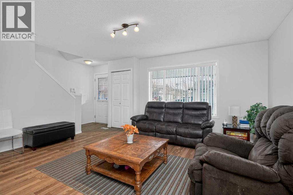 260 Stonemere Place, Chestermere, Alberta  T1Z 1N2 - Photo 8 - A2290215