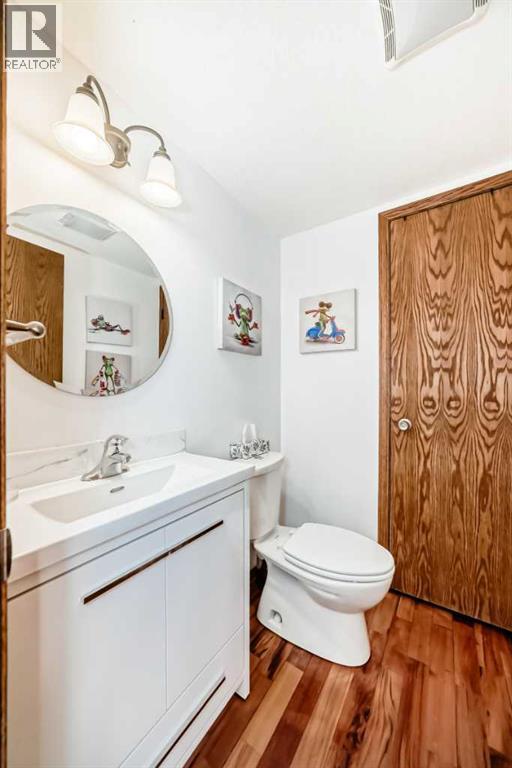 200 Edgemont Estates Drive Nw, Calgary, Alberta  t3a 2m3 - Photo 16 - A2297117