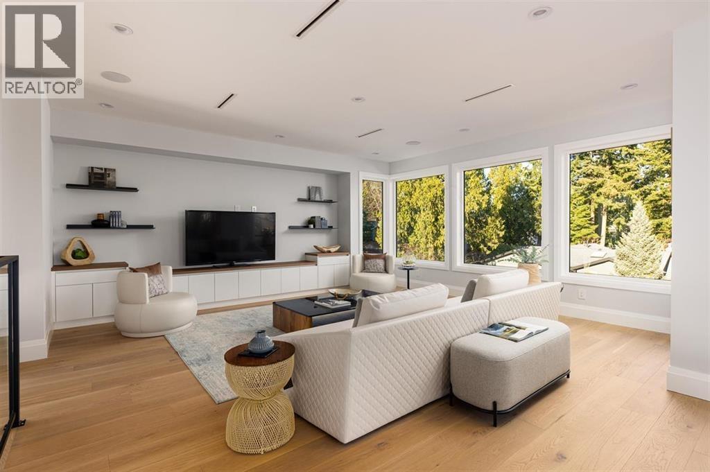 5318 4a Avenue, Delta, British Columbia  V4M 1H5 - Photo 4 - R3099300