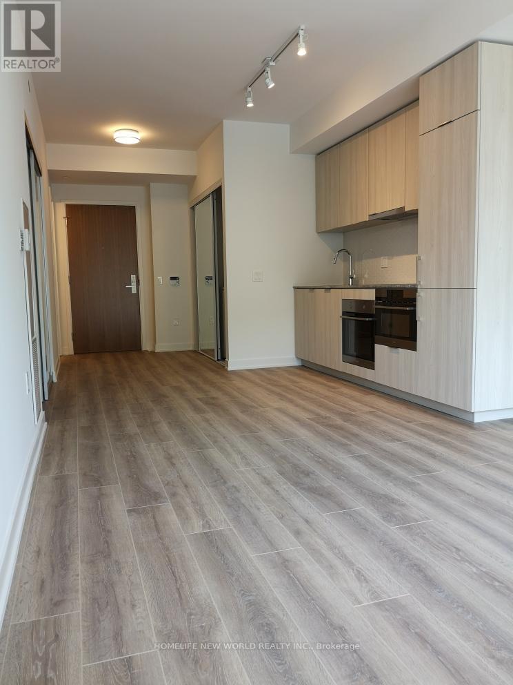 321 - 15 Queens Quay E, Toronto, Ontario  M5E 0C5 - Photo 4 - C12933258