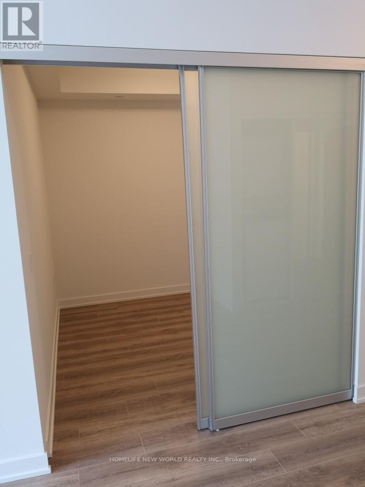 321 - 15 Queens Quay E, Toronto, Ontario  M5E 0C5 - Photo 5 - C12933258