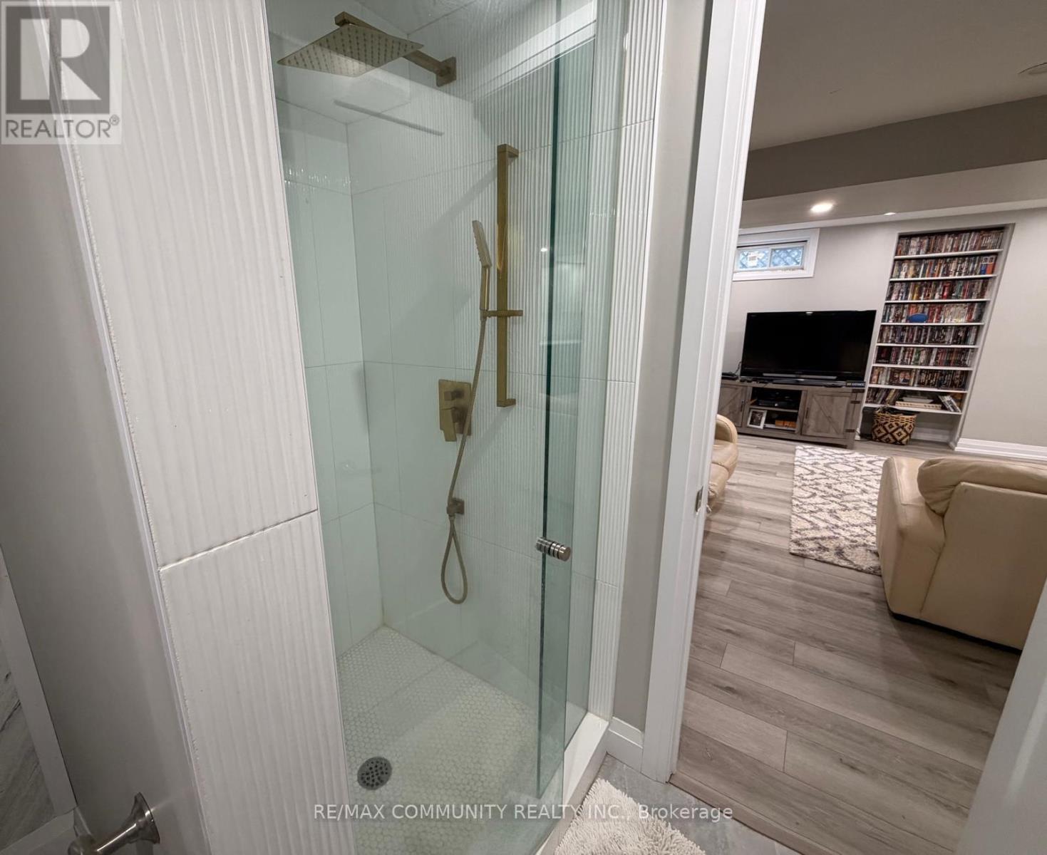 Basement - 24 Mayflower Street, Whitby, Ontario  L1N 8A9 - Photo 10 - E12933240