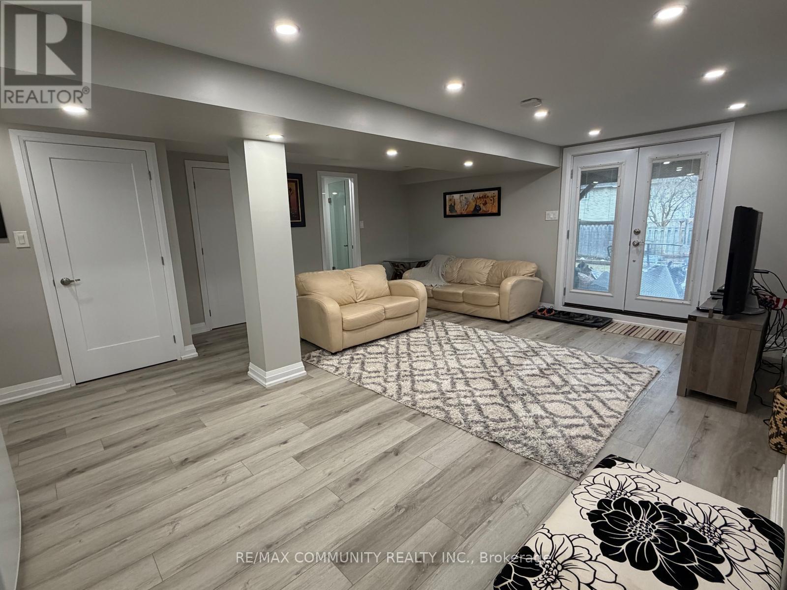 Basement - 24 Mayflower Street, Whitby, Ontario  L1N 8A9 - Photo 13 - E12933240