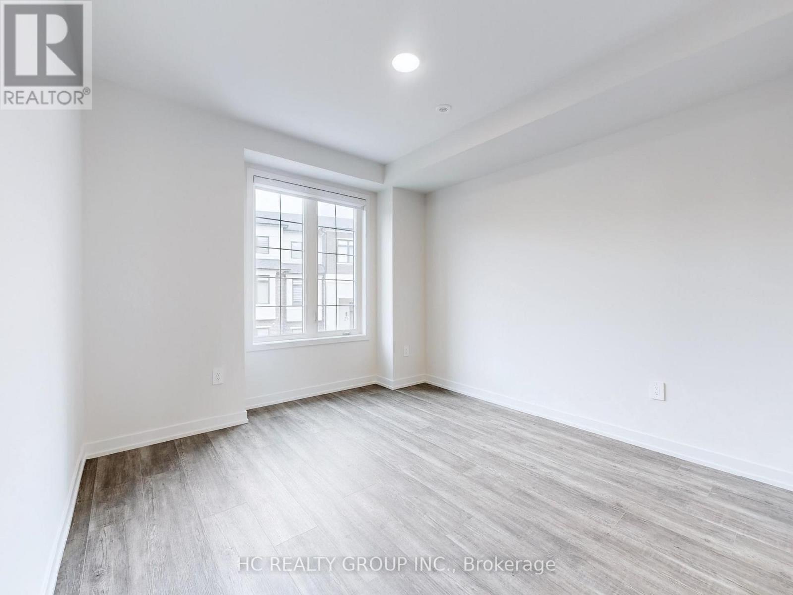 20 Bullata Lane, Richmond Hill, Ontario  L4B 0J5 - Photo 9 - N12933270