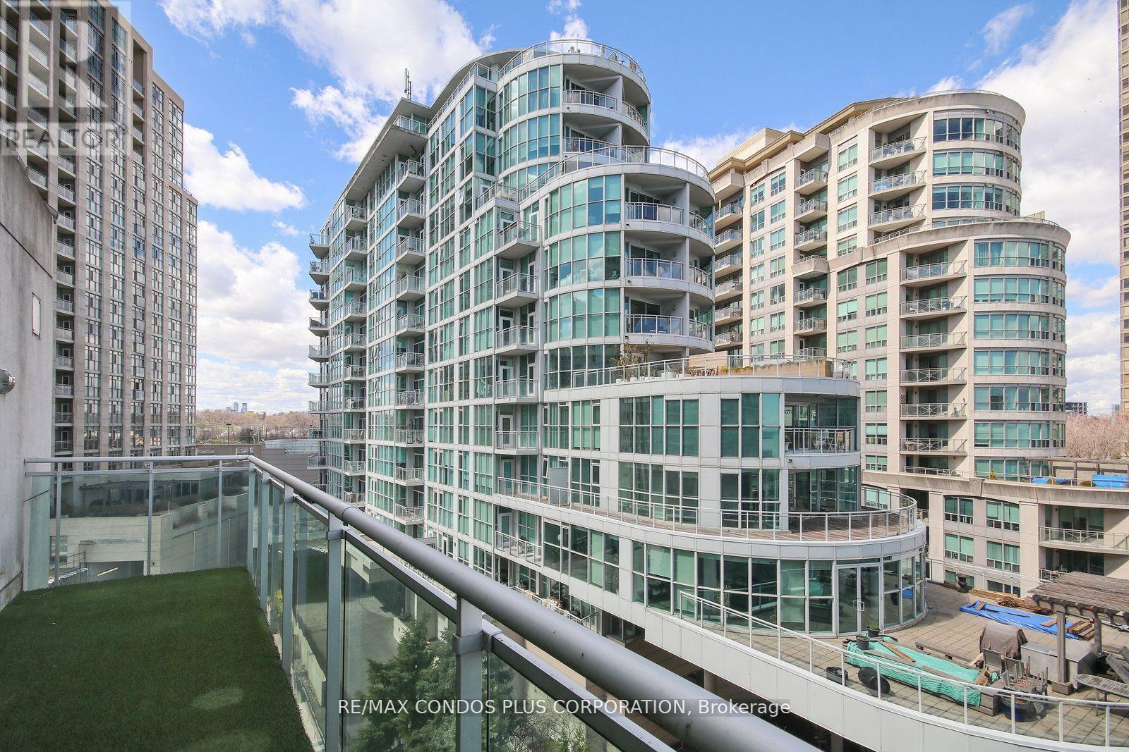 617 - 5 Marine Parade Drive, Toronto, Ontario  M8V 4B4 - Photo 8 - W12933244
