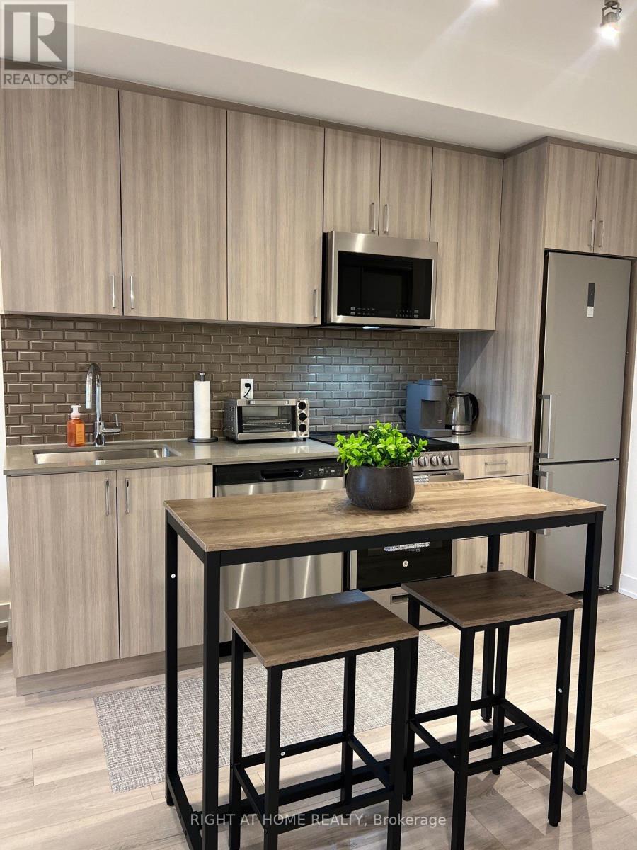 634 - 1005 DUNDAS STREET E, Oakville, Ontario