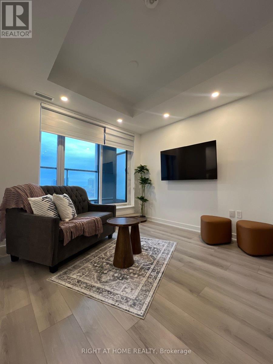 634 - 1005 Dundas Street E, Oakville, Ontario  L6H 8C7 - Photo 10 - W12933268