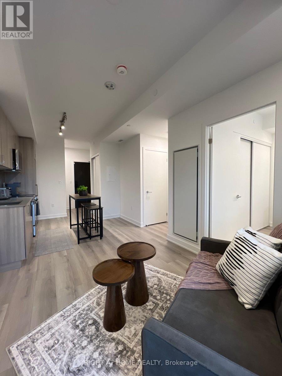 634 - 1005 Dundas Street E, Oakville, Ontario  L6H 8C7 - Photo 11 - W12933268