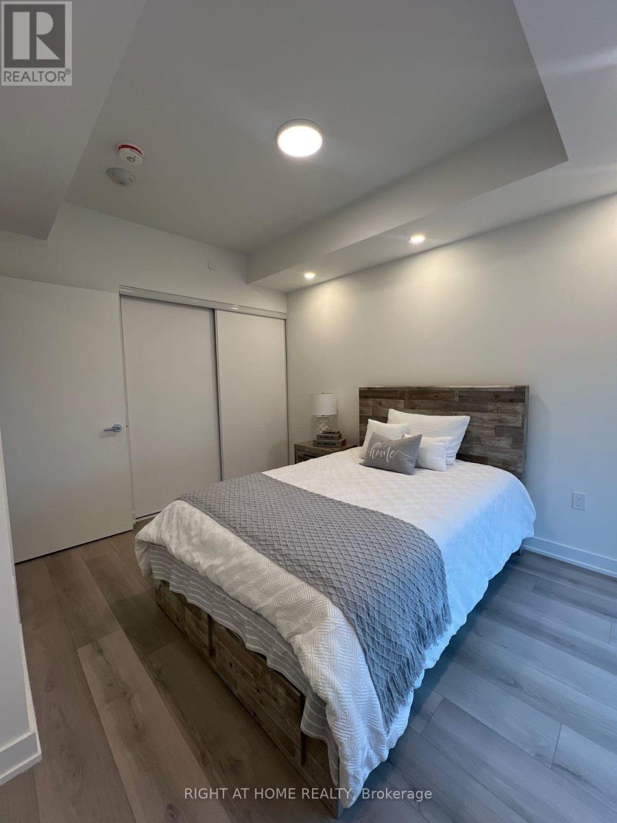 634 - 1005 Dundas Street E, Oakville, Ontario  L6H 8C7 - Photo 15 - W12933268