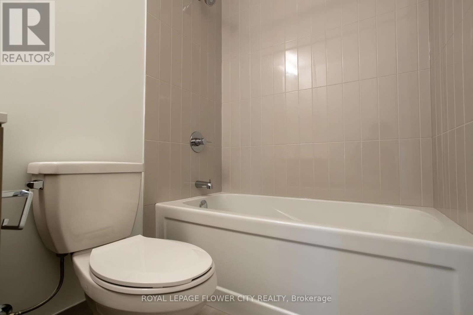 1818 - 15 Skyridge Drive, Brampton, Ontario  L6P 4S3 - Photo 39 - W12933272