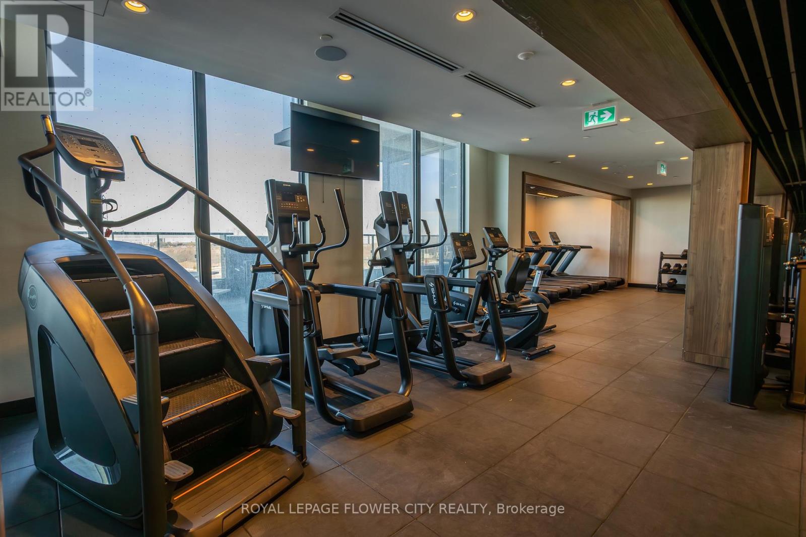 1818 - 15 Skyridge Drive, Brampton, Ontario  L6P 4S3 - Photo 42 - W12933272