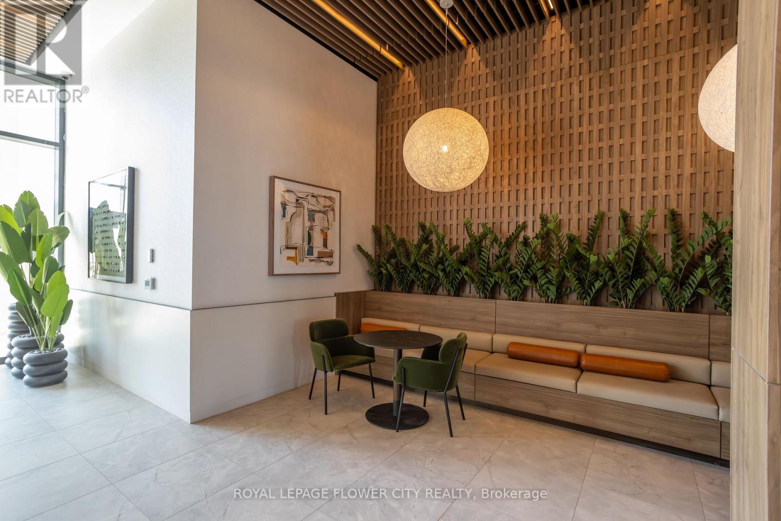 1818 - 15 Skyridge Drive, Brampton, Ontario  L6P 4S3 - Photo 9 - W12933272