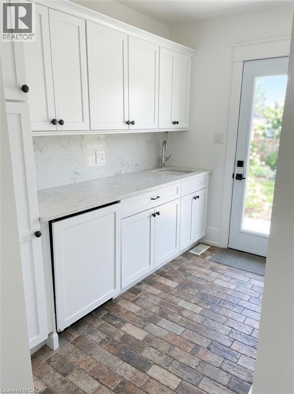 601 York Street, Kitchener, Ontario  N2G 1T9 - Photo 11 - 40814064