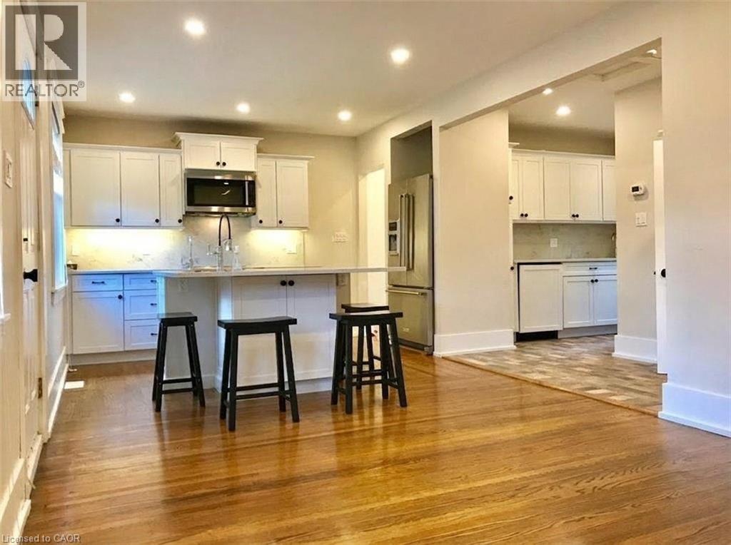 601 York Street, Kitchener, Ontario  N2G 1T9 - Photo 4 - 40814064