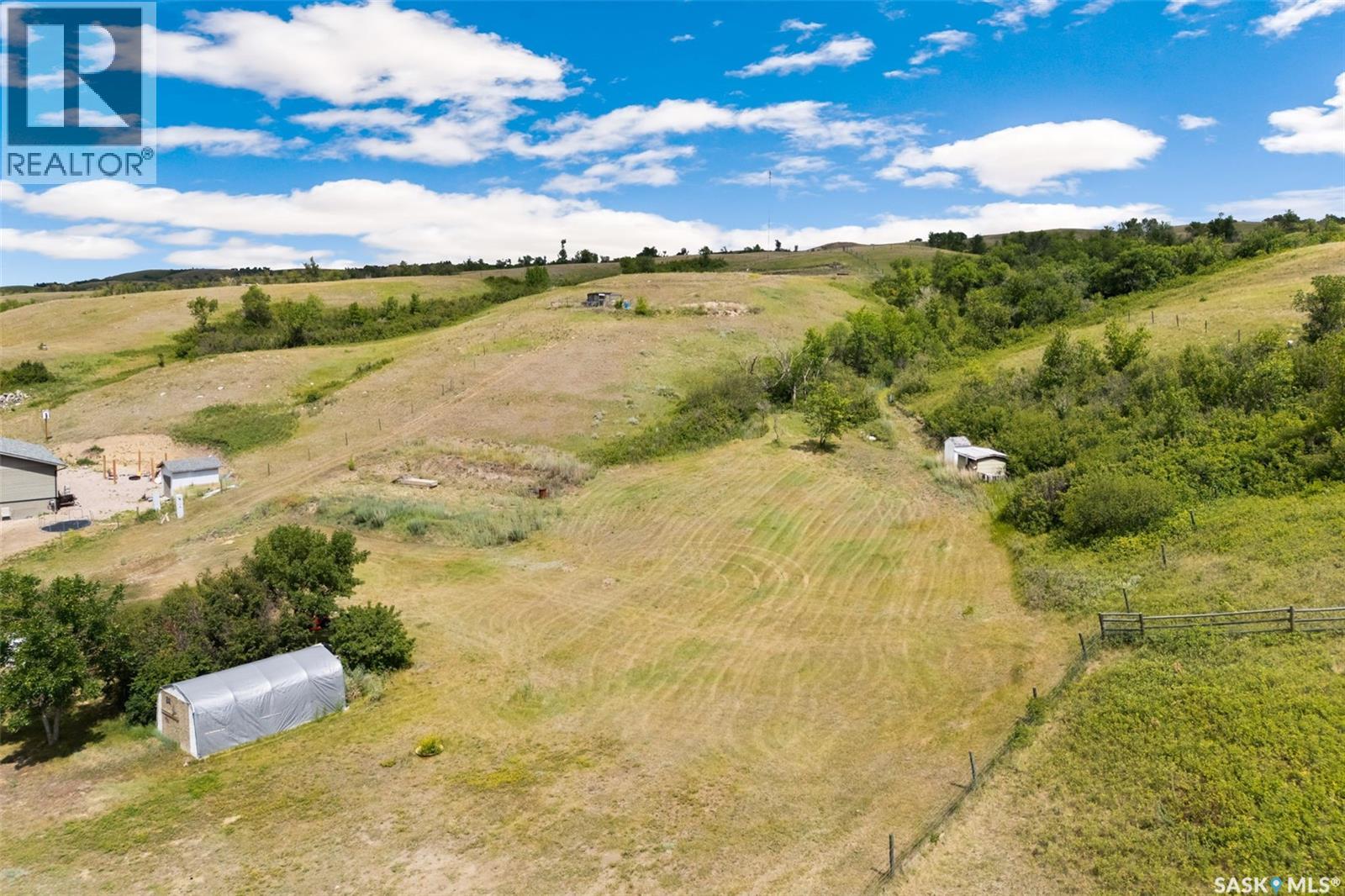 726 Daniel Drive, Dufferin Rm No. 190, Saskatchewan  S6H 7S9 - Photo 6 - SK031487