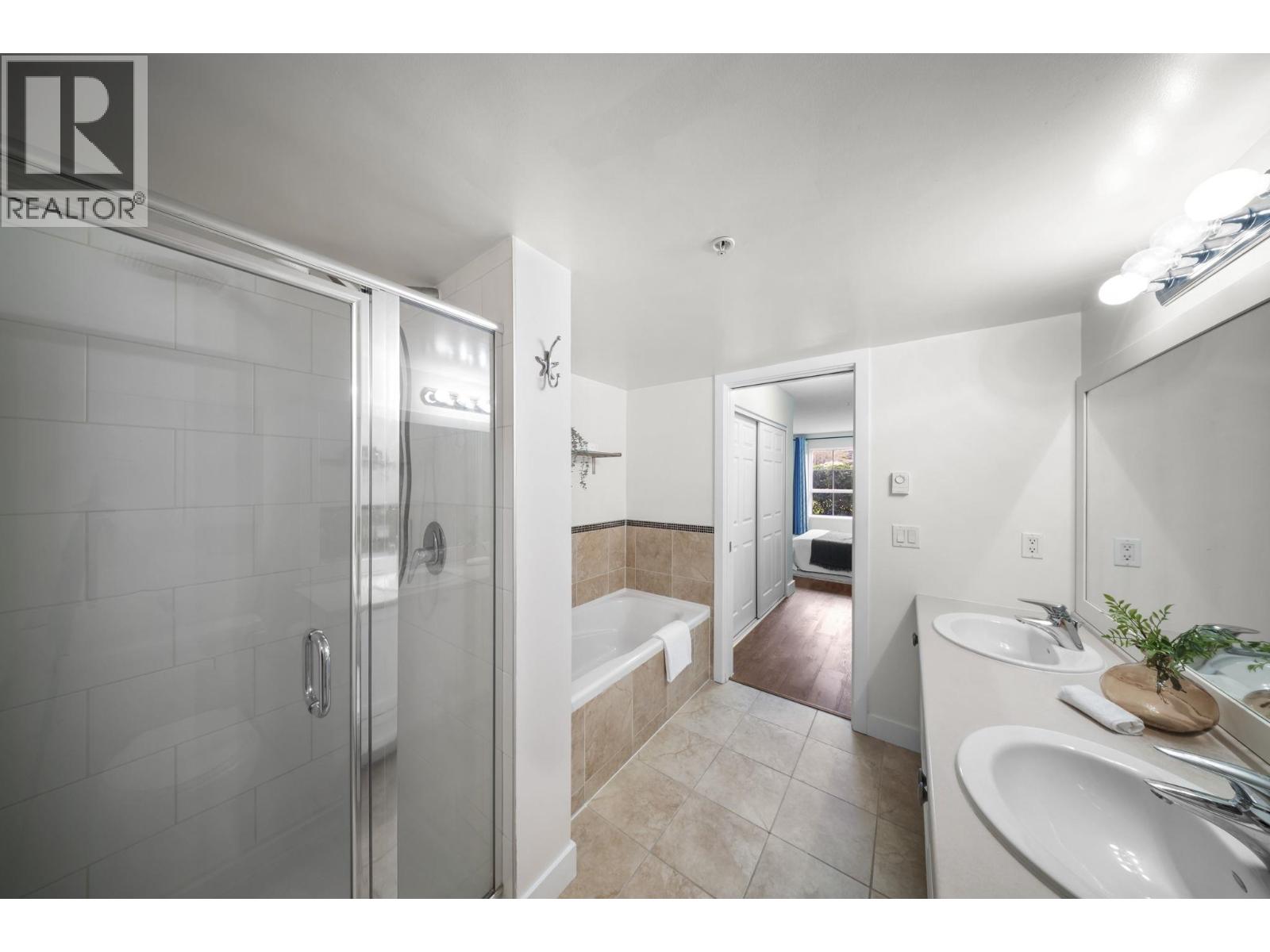 120 19677 Meadow Gardens Way, Pitt Meadows, British Columbia  V3Y 0A2 - Photo 18 - R3104451