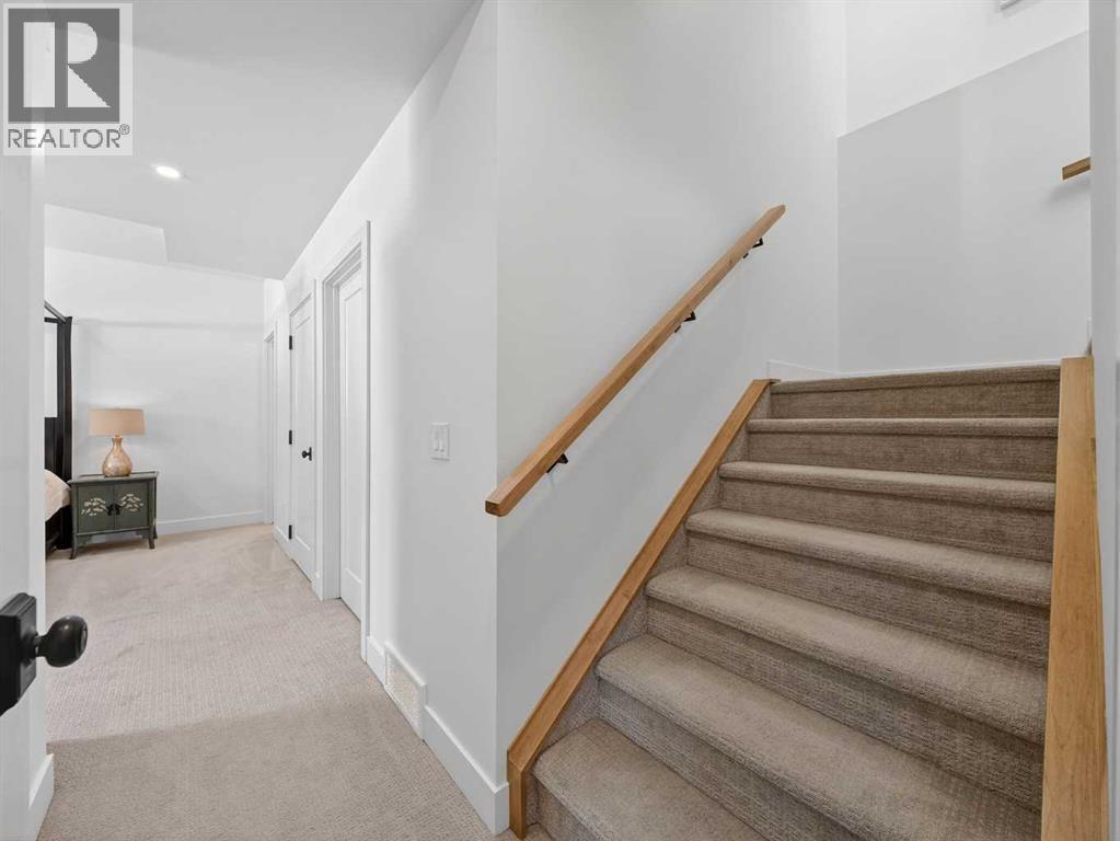 29 Highwood Drive, Okotoks, Alberta  T1S 5S3 - Photo 32 - A2286396