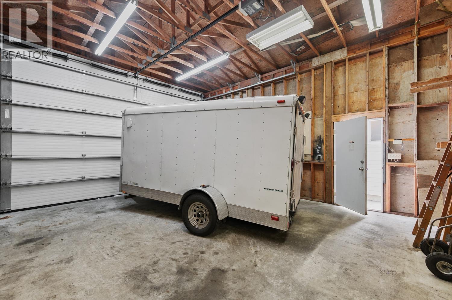 320 Walker Street, Coquitlam, British Columbia  V3K 4C9 - Photo 25 - R2996853