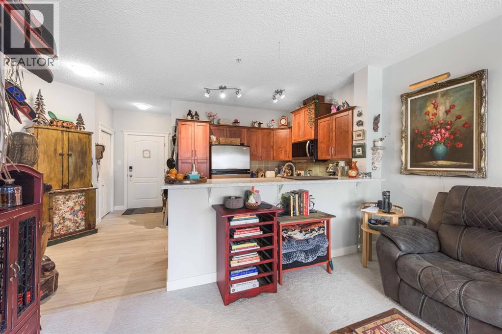 341, 20 Discovery Ridge Close SW, Calgary, Alberta  T3H 5X4 - Photo 12 - A2290041