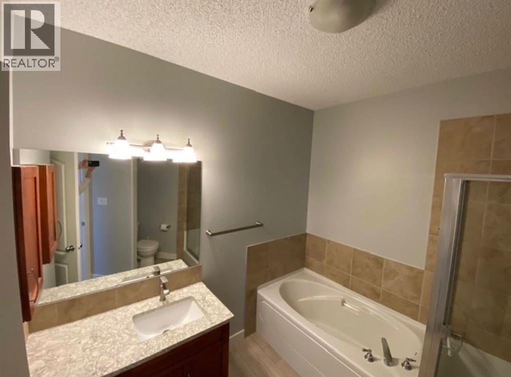 341, 20 Discovery Ridge Close SW, Calgary, Alberta  T3H 5X4 - Photo 40 - A2290041