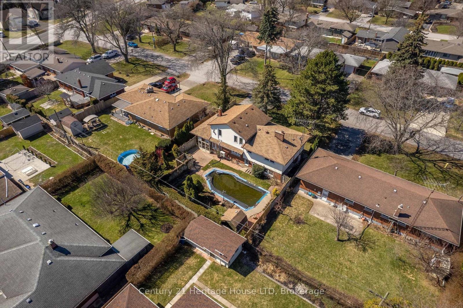 6 Champa Drive, St. Catharines, Ontario  L2M 3K1 - Photo 24 - X12932394