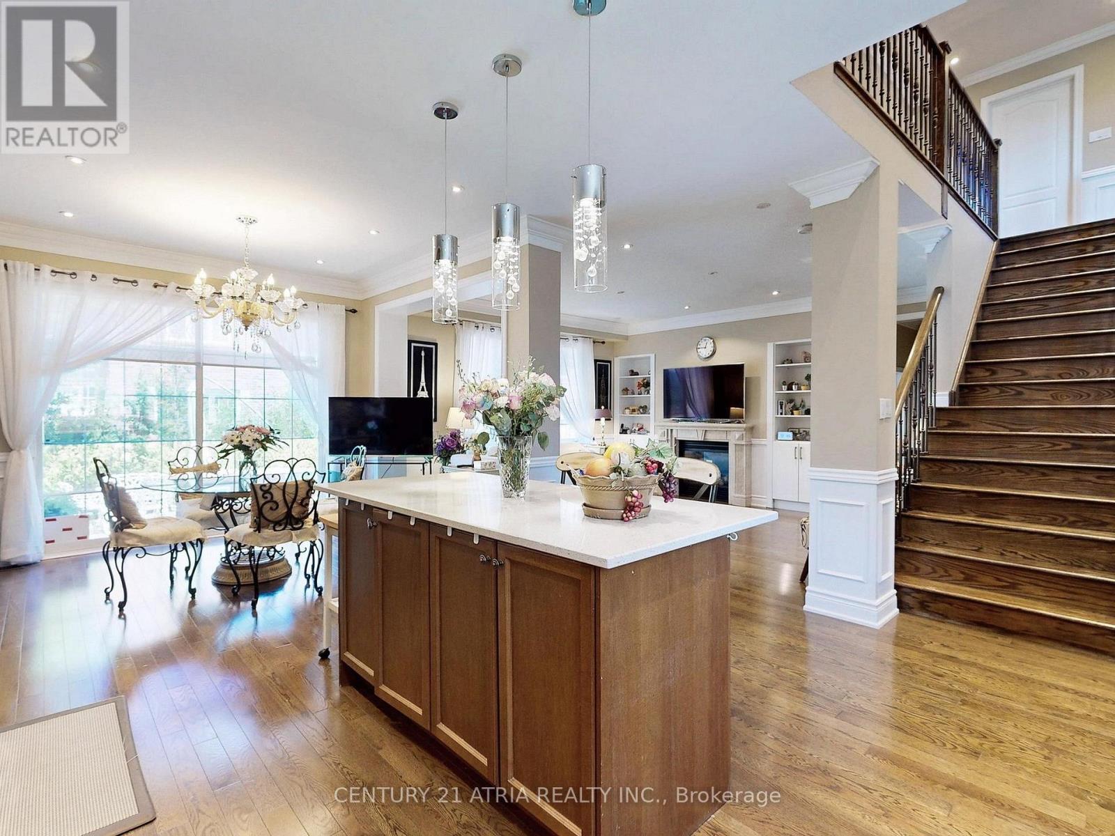 2 Colonel George Mclaren Drive, Markham, Ontario  L6C 0L3 - Photo 20 - N12924900