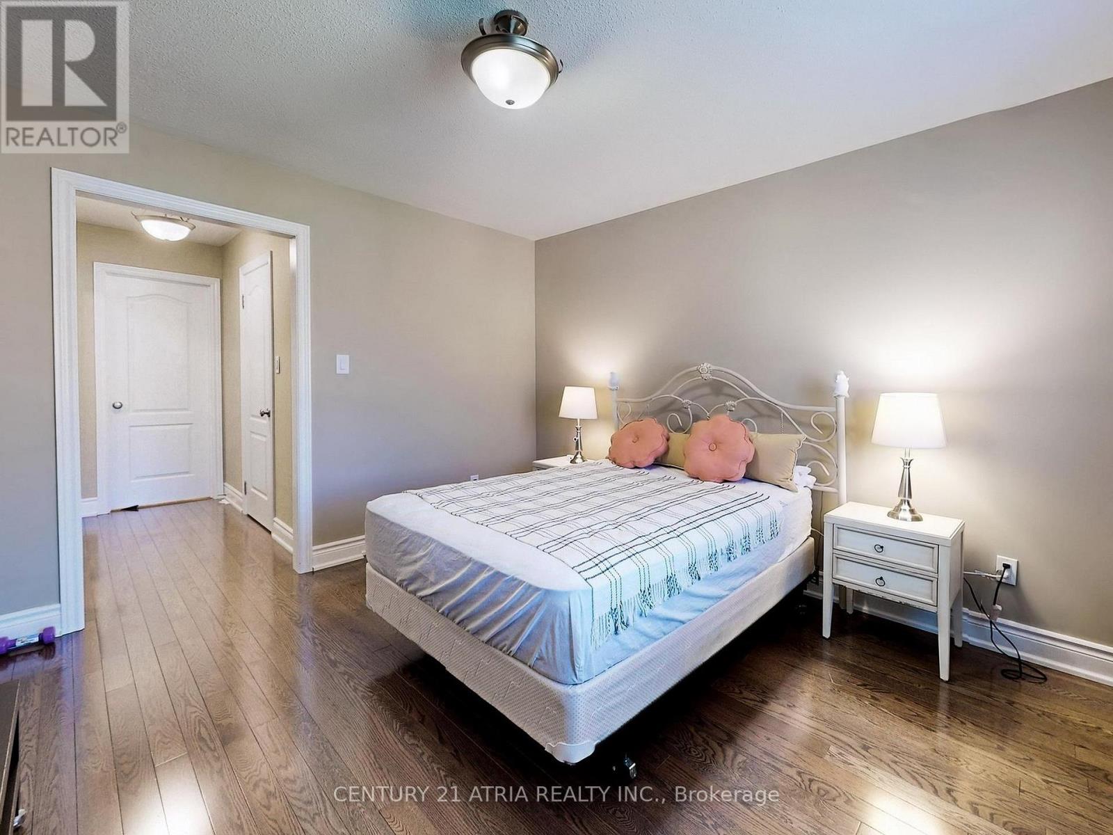 2 Colonel George Mclaren Drive, Markham, Ontario  L6C 0L3 - Photo 26 - N12924900