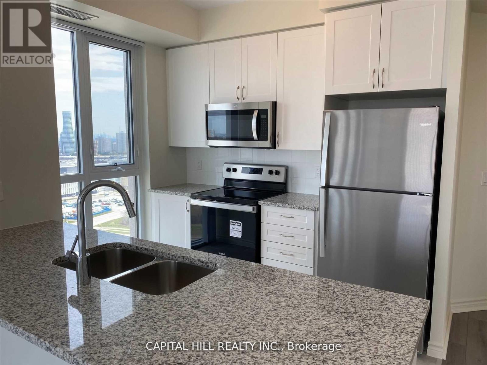 Ph 105 - 349 Rathburn Road W, Mississauga, Ontario  L5B 0G9 - Photo 10 - W12933292