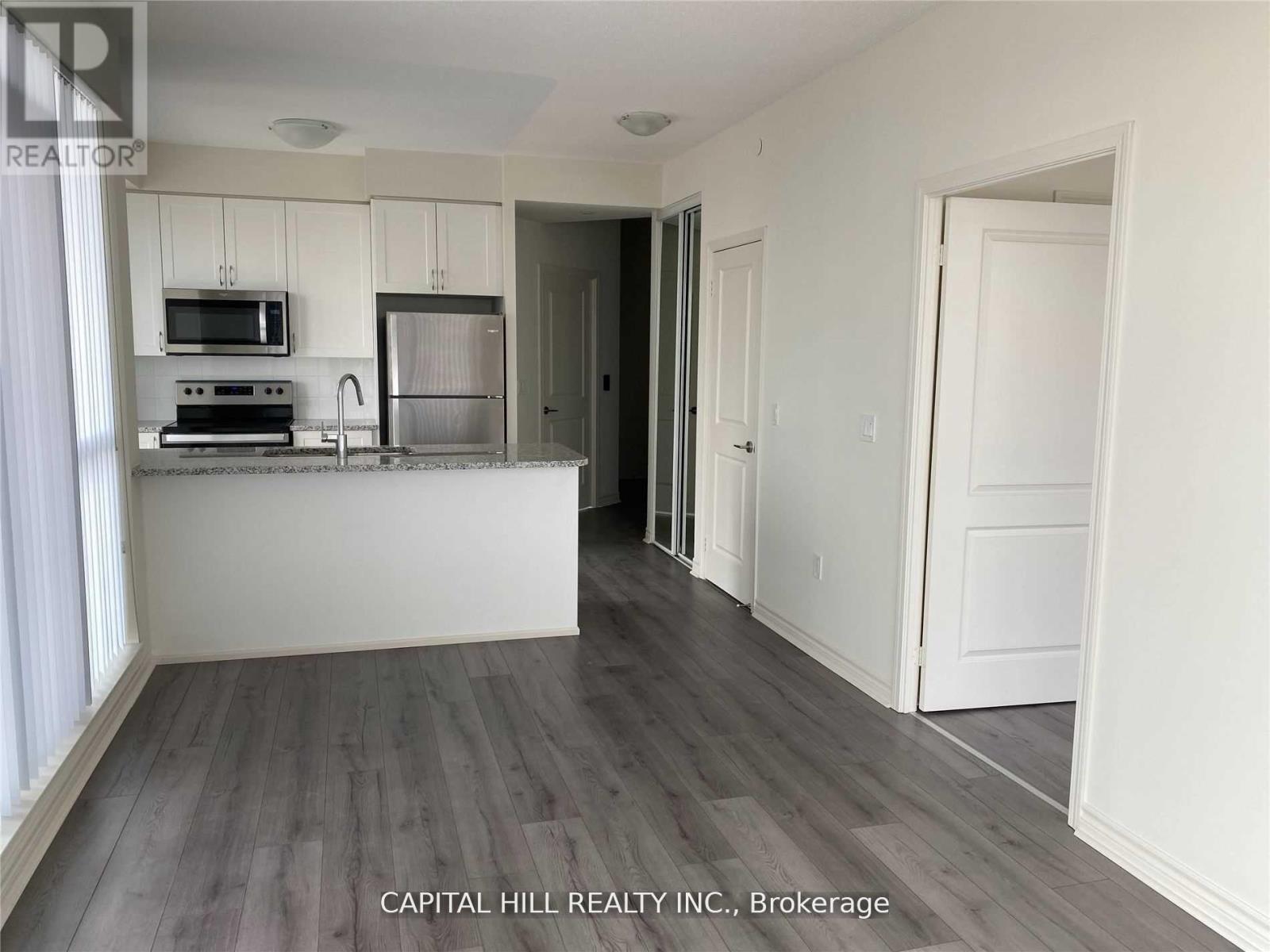 Ph 105 - 349 Rathburn Road W, Mississauga, Ontario  L5B 0G9 - Photo 16 - W12933292