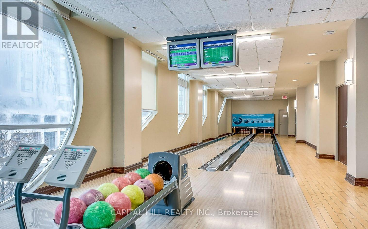 Ph 105 - 349 Rathburn Road W, Mississauga, Ontario  L5B 0G9 - Photo 33 - W12933292