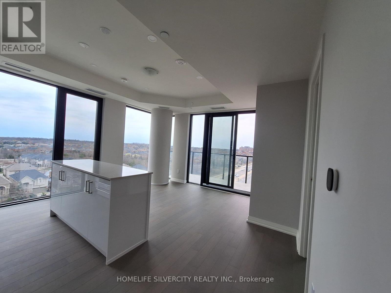 806 - 3006 William Cutmore Boulevard, Oakville, Ontario  L6H 8A4 - Photo 4 - W12933296