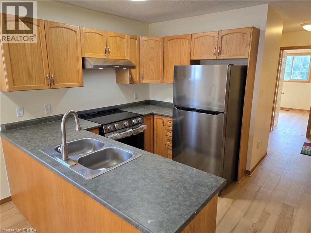 25d Griffiths Drive, Paris, Ontario  N3L 4B7 - Photo 10 - 40815953