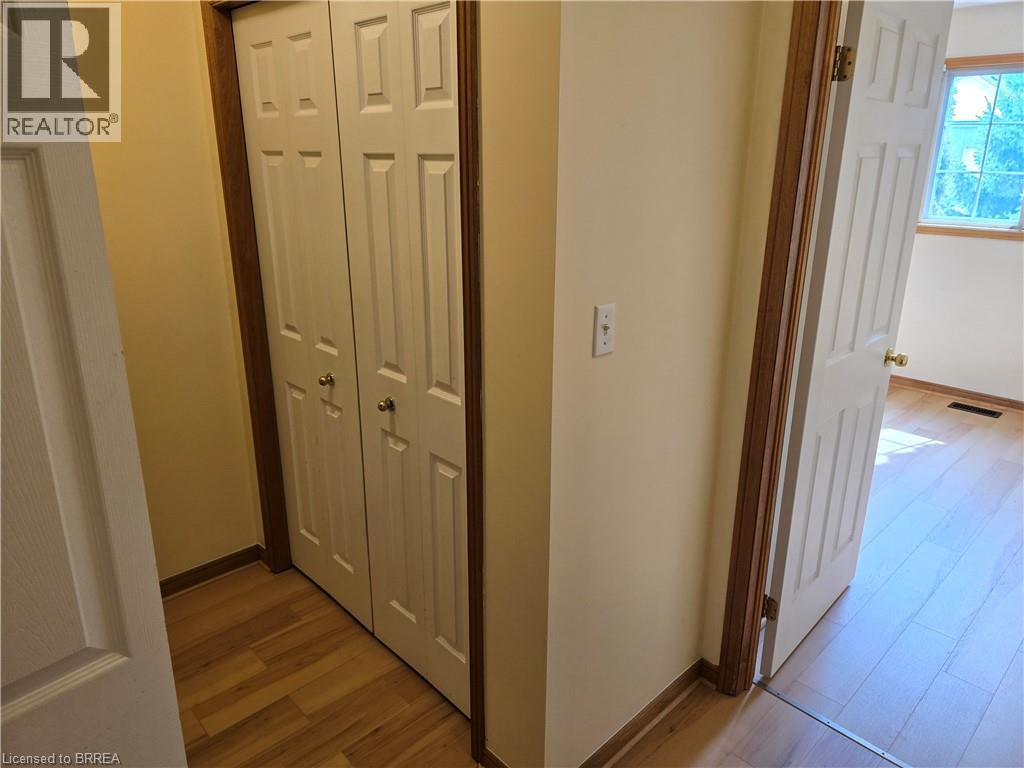 25d Griffiths Drive, Paris, Ontario  N3L 4B7 - Photo 8 - 40815953