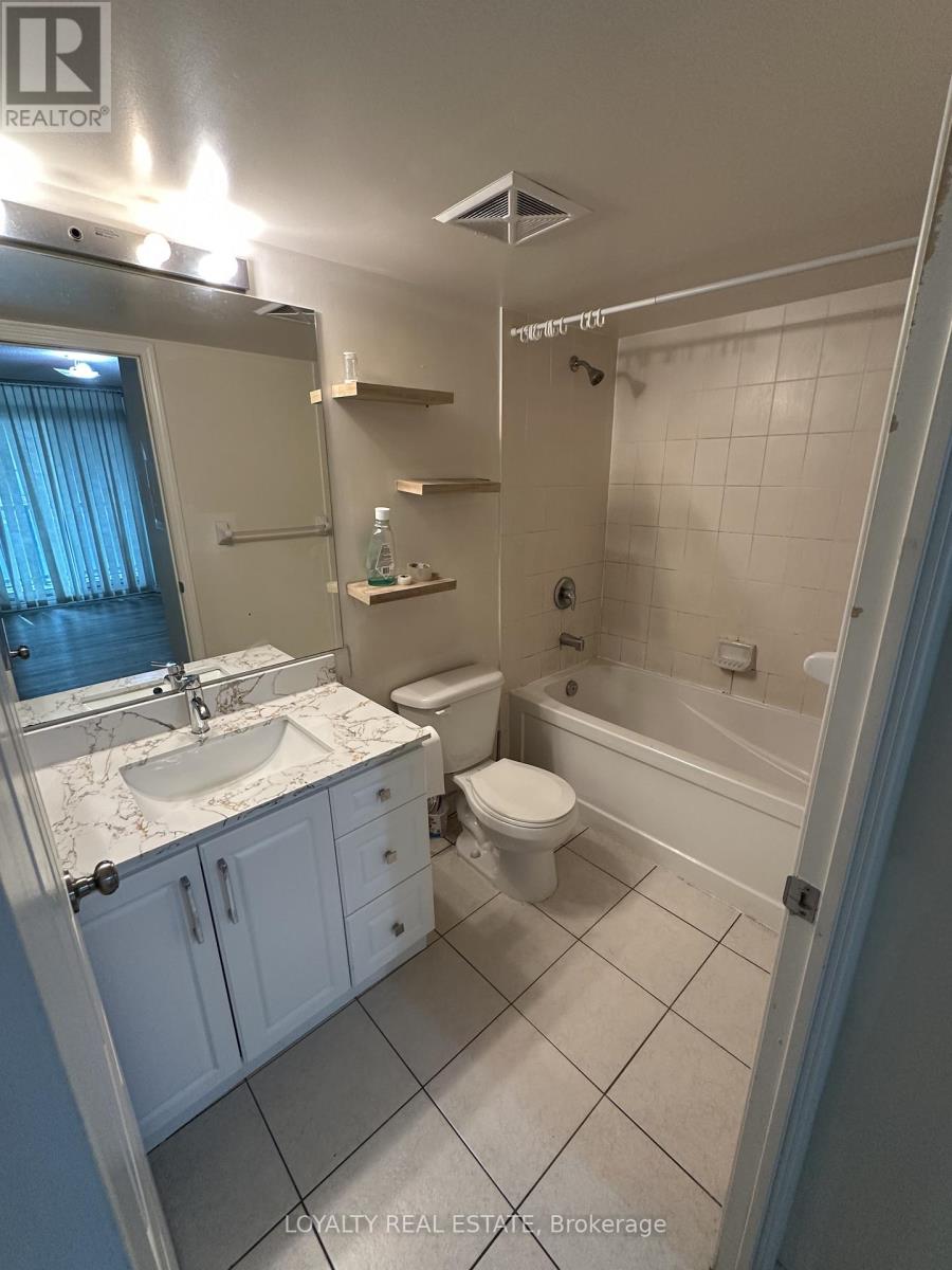 509 - 19 Grand Trunk Crescent, Toronto, Ontario  M5J 3A3 - Photo 8 - C12777906