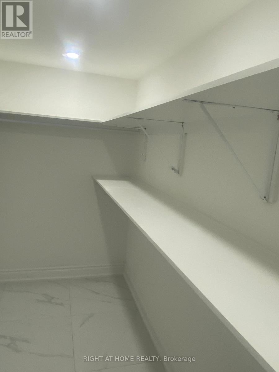 1400 Sq Ft Apx. - 89 Alistair Crescent, Vaughan, Ontario  L4H 4T7 - Photo 8 - N12907050