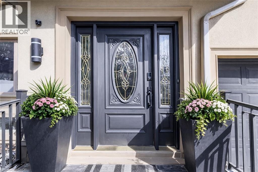 4 Peter Street, Hamilton, Ontario  L8B 0Z4 - Photo 3 - 40813682