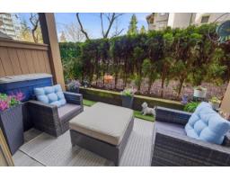 <div class="price">$445,000</div> 111 10088 148th Street, Surrey<br><div style="margin-bottom:8px;"><small>Sotheby's International Realty Canada</small></div><div class='bed_bath'>1 Bed | 1 Bath</div>