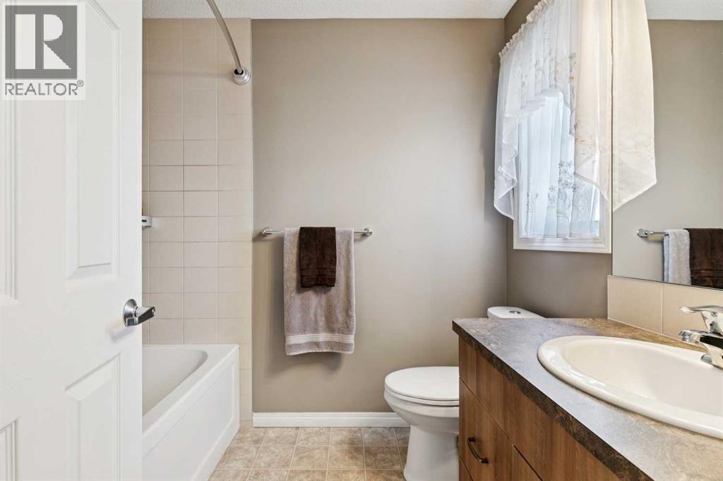 4024 Windsong Boulevard Sw, Airdrie, Alberta  T4B 3Z5 - Photo 16 - A2281992