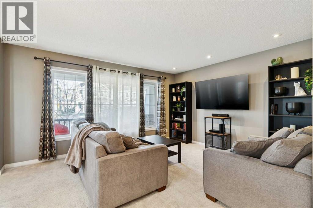 4024 Windsong Boulevard Sw, Airdrie, Alberta  T4B 3Z5 - Photo 4 - A2281992