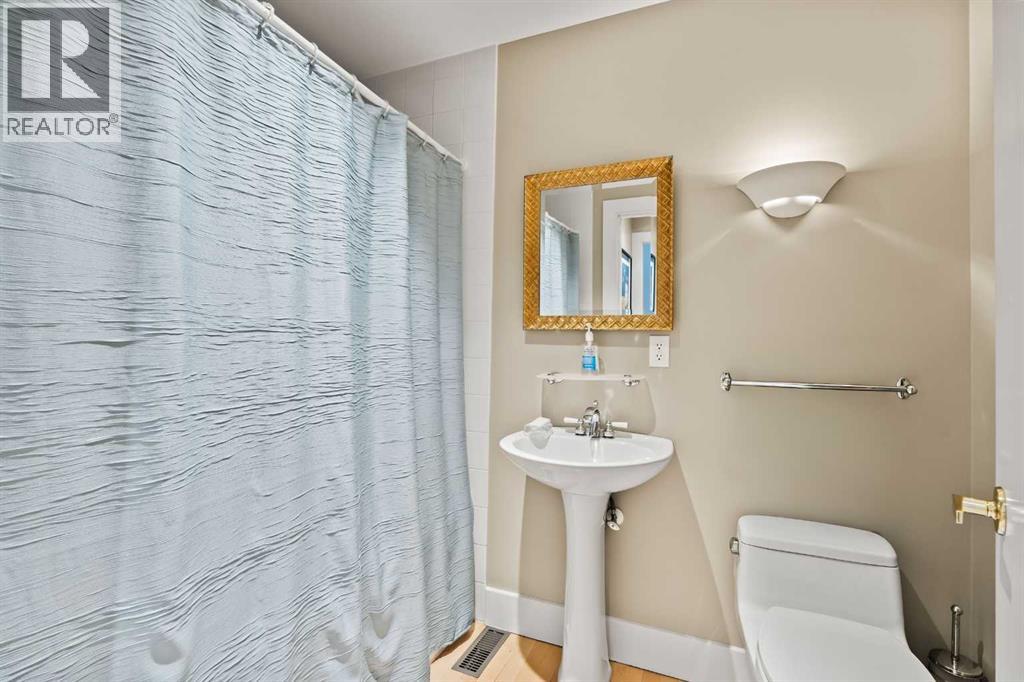 1428 9 Street NW, Calgary, Alberta  T2M 3L2 - Photo 34 - A2288754