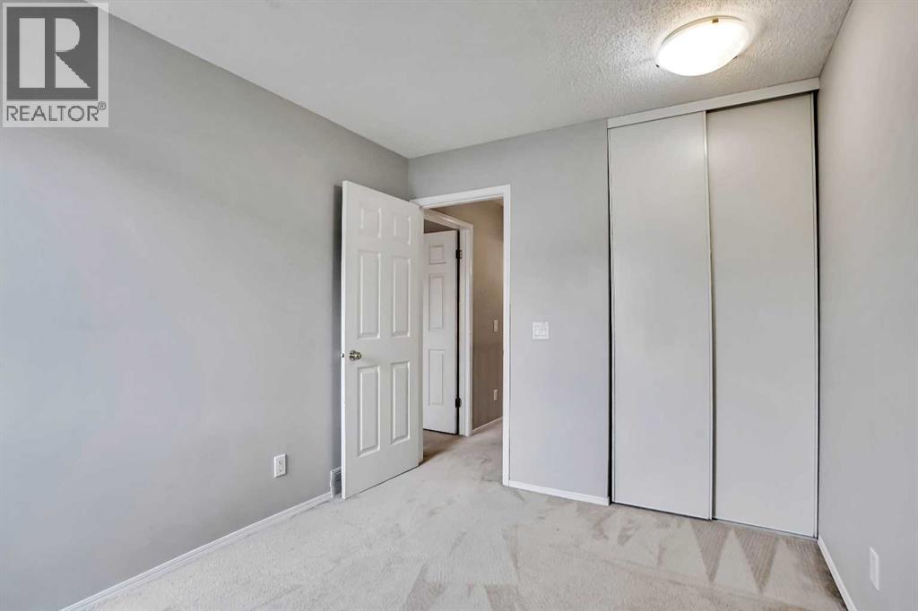 219 Coachway Lane Sw, Calgary, Alberta  T3H 1A4 - Photo 34 - A2293775