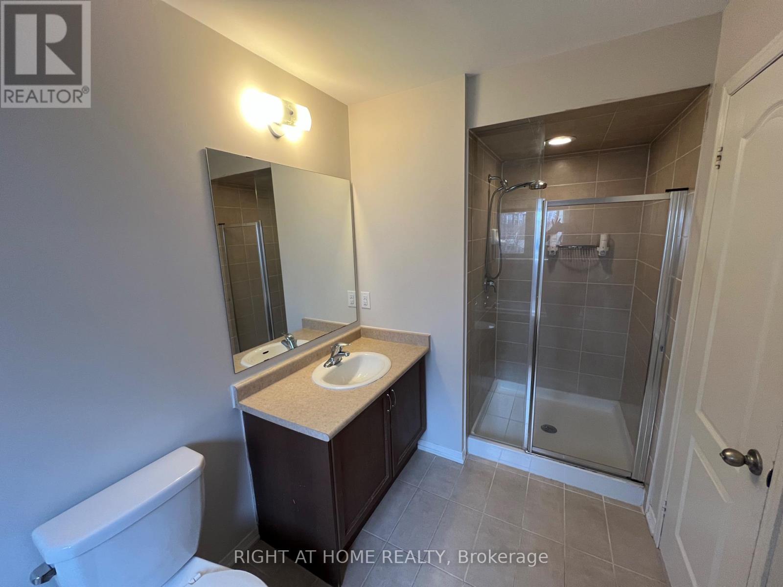 3049 Janice Drive, Oakville, Ontario  L6M 0S6 - Photo 16 - W12933316