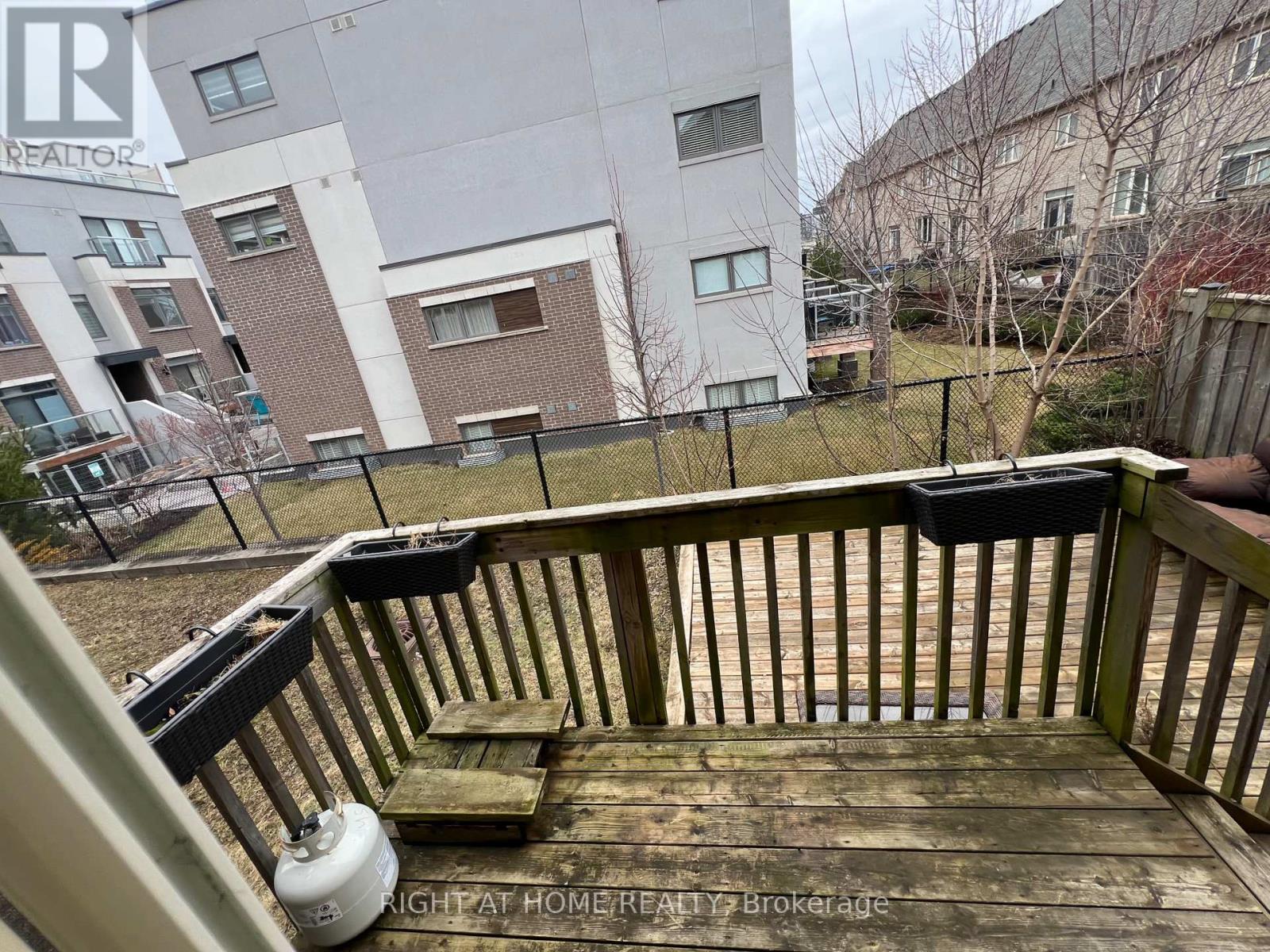 3049 Janice Drive, Oakville, Ontario  L6M 0S6 - Photo 19 - W12933316