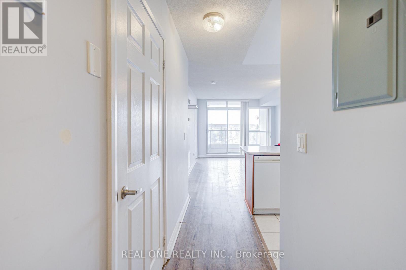 309 - 220 Forum Drive, Mississauga, Ontario L4Z 4K1 - Photo 9 - W12933320