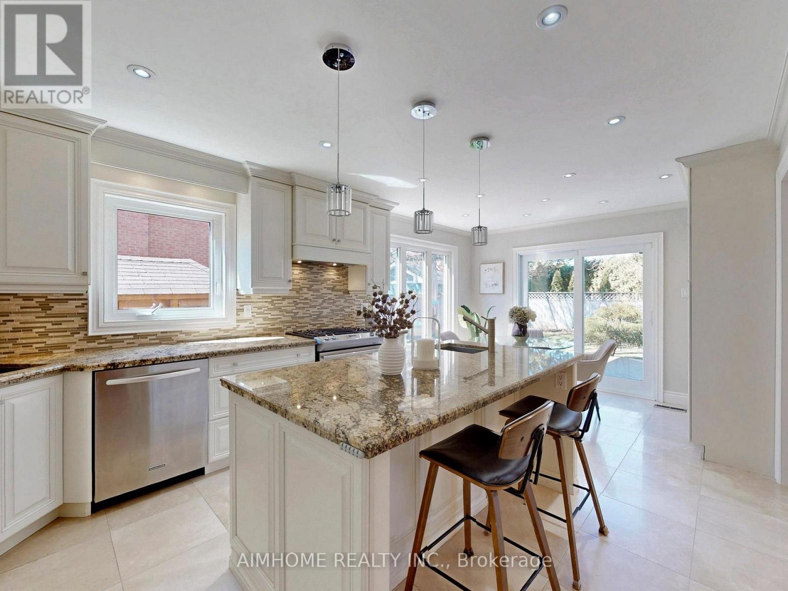 1417 Greendale Terrace, Oakville, Ontario  L6M 1W7 - Photo 12 - W12933324