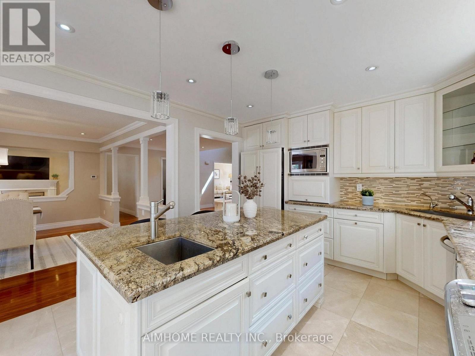 1417 Greendale Terrace, Oakville, Ontario  L6M 1W7 - Photo 14 - W12933324