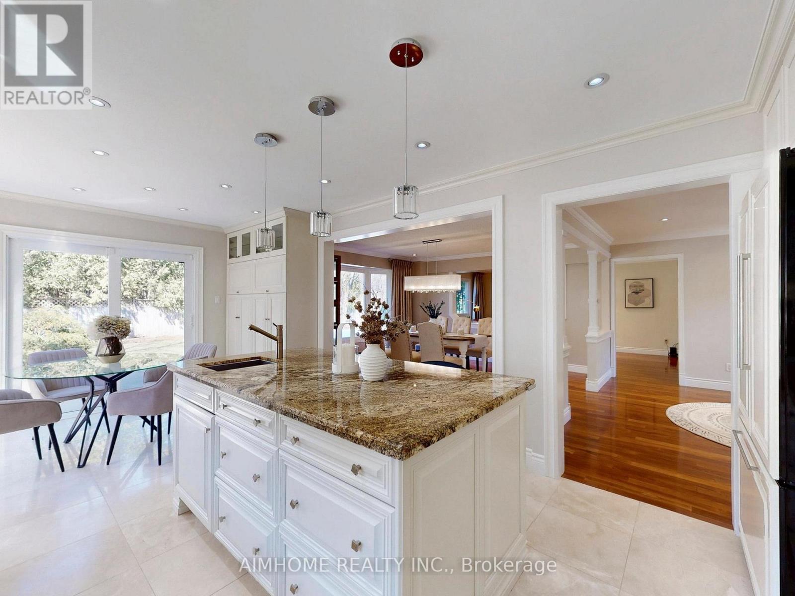 1417 Greendale Terrace, Oakville, Ontario  L6M 1W7 - Photo 15 - W12933324